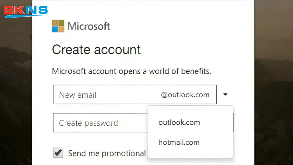Chọn Outlook, sau đó bạn nhập tên email muốn hiển thị, rồi điền mật khẩu