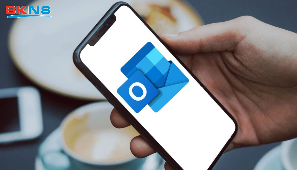 Cài đặt và đồng bộ Outlook trên Điện thoại