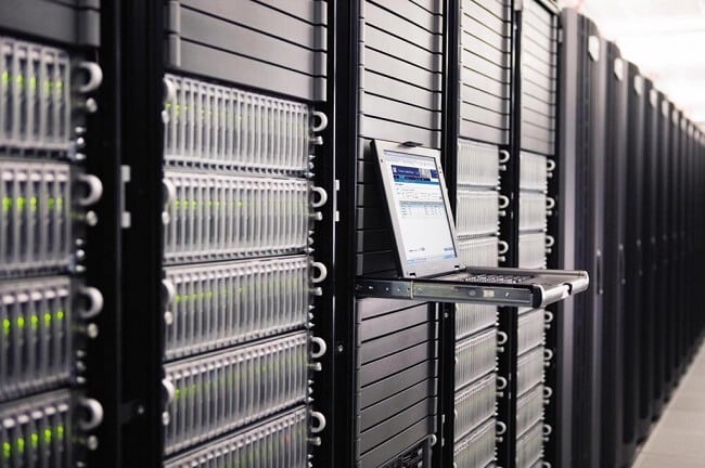 Những yếu tố cần xem xét khi thuê Server
