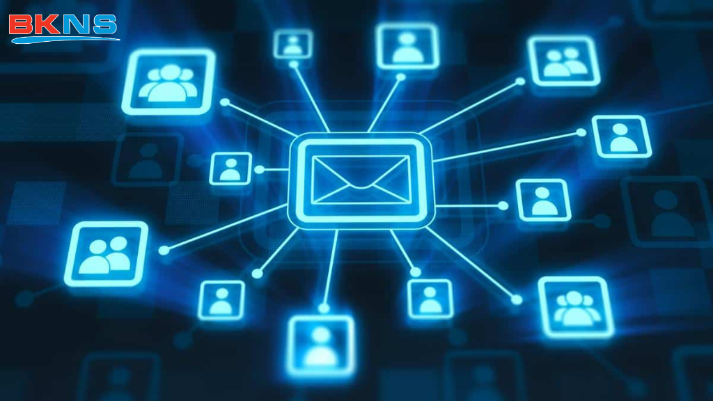 Có thể chia email thành 2 loại chính: email cá nhân và email doanh nghiệp
