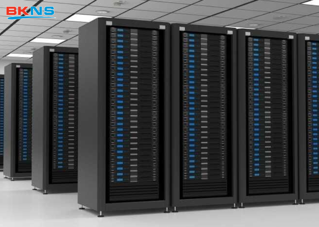 Phòng server cơ bản gồm